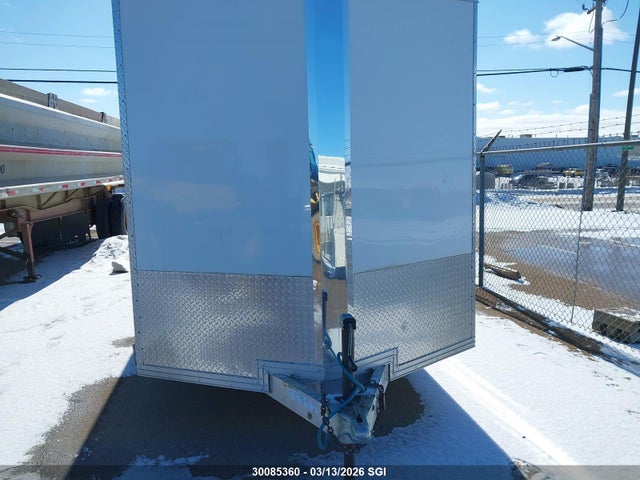 5WFBE1622JB015722 Stealth Trailers Stealth Trailers