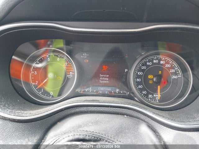 1C4PJMMX3MD230317 Jeep Cherokee Latitude Lux