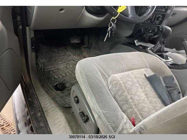 Продажа на аукционе авто 2002 Gmc Envoy, vin: 1GKDT13S422324611, номер лота: 30078114