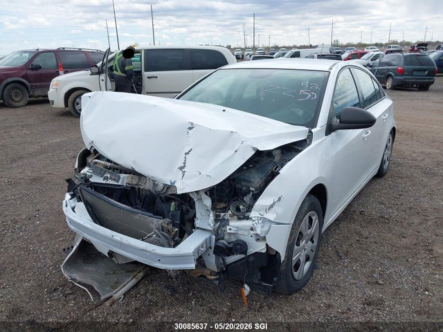 30085637 :رقم المزاد ، 1G1PL5SH4D7288293 vin ، 2013 Chevrolet Cruze Ls مزاد بيع