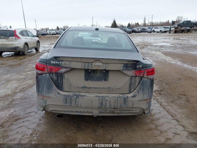 30084572 :رقم المزاد ، 3N1AB8DV8NY311064 vin ، 2022 Nissan Sentra Sr مزاد بيع