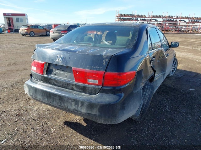 30085680 :رقم المزاد ، 1HGCM56415A809390 vin ، 2005 Honda Accord Lx مزاد بيع