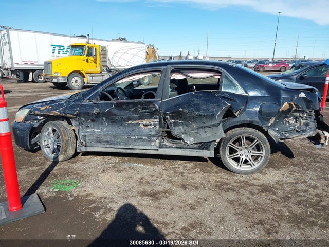 30085680 :رقم المزاد ، 1HGCM56415A809390 vin ، 2005 Honda Accord Lx مزاد بيع