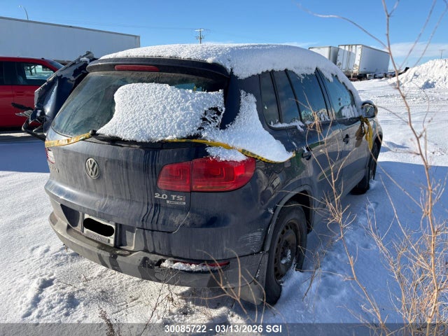 30085722 :رقم المزاد ، WVGJV3AX3EW530580 vin ، 2014 Volkswagen Tiguan S/se/sel/r-line مزاد بيع