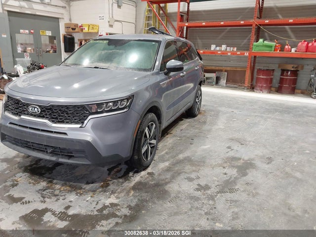 5XYRGDLC2MG002977 KIA SORENTO LX