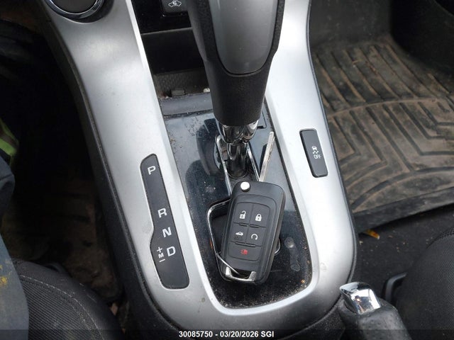 1G1PC5SB1F7254830 Chevrolet CRUZE LT