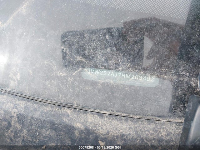 30078268 :رقم المزاد ، 3VW2B7AJ7HM203492 vin ، 2017 Volkswagen Jetta S مزاد بيع