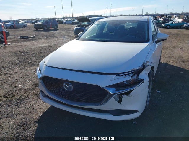 JM1BPACM9S1791411 Mazda 3 Preferred