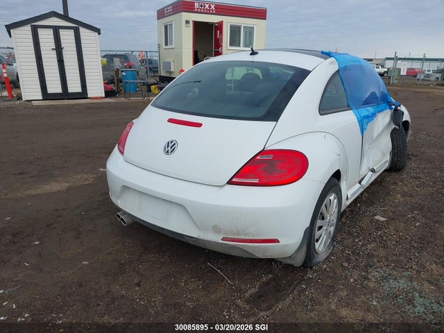3VWJ07AT0GM611866 Volkswagen Beetle Se/sel