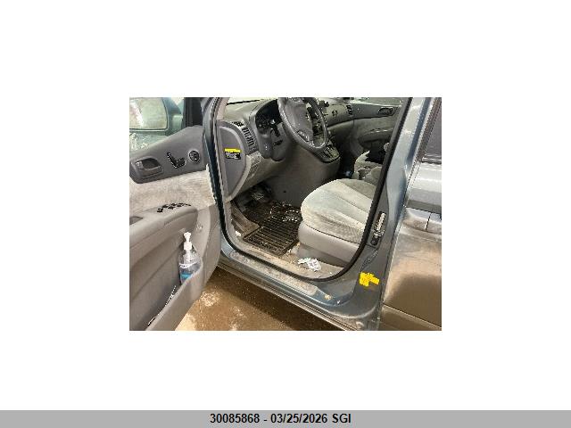 30085868 :رقم المزاد ، KNDMB233676120695 vin ، 2007 Kia Sedona Ex/lx مزاد بيع
