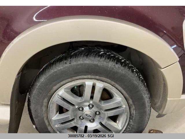 2006 Ford Explorer Eddie Bauer მანქანა იყიდება აუქციონზე, vin: 1FMEU74E96UB40229, აუქციონის ნომერი: 30085782