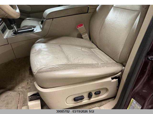 2006 Ford Explorer Eddie Bauer მანქანა იყიდება აუქციონზე, vin: 1FMEU74E96UB40229, აუქციონის ნომერი: 30085782