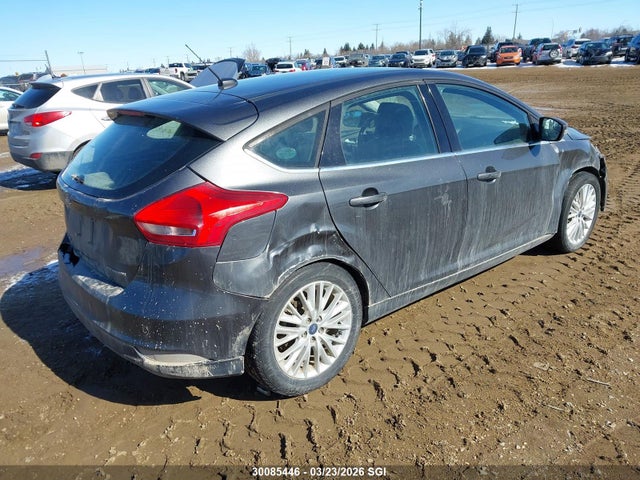 1FADP3N23JL290037 Ford Focus Titanium
