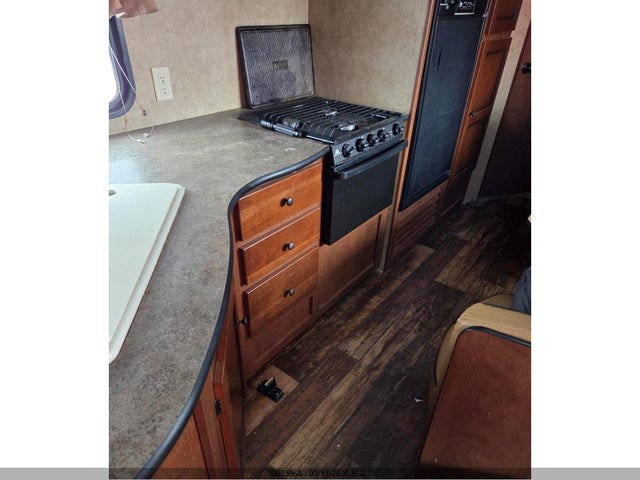 2013 Dutchman Aspen Trail მანქანა იყიდება აუქციონზე, vin: 47CTATR23DT210563, აუქციონის ნომერი: 30085968