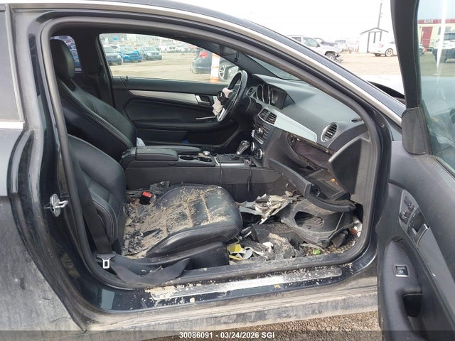 Aukcja sprzedaży 2012 Mercedes-benz C 350 4matic, vin: WDDGJ8JB9CF882559, numer aukcji: 30086091