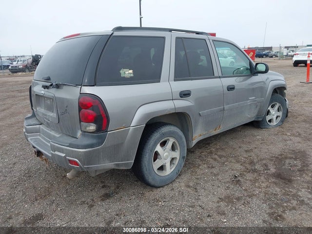 30086098 :رقم المزاد ، 1GNDT13S662107862 vin ، 2006 Chevrolet Trailblazer Ls/lt مزاد بيع