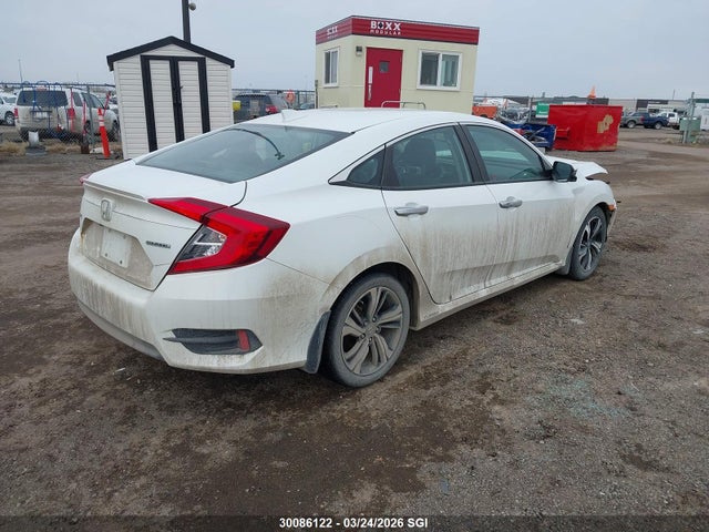 2HGFC1F98JH101198 Honda Civic Touring