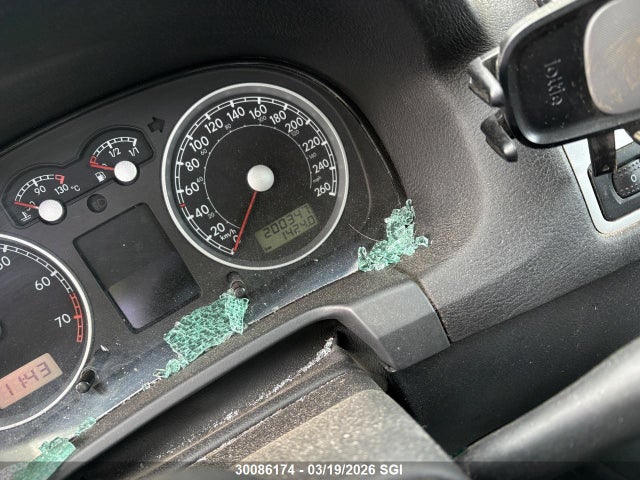 30086174 :رقم المزاد ، 3VWTK69M88M664987 vin ، 2008 Volkswagen City Jetta مزاد بيع