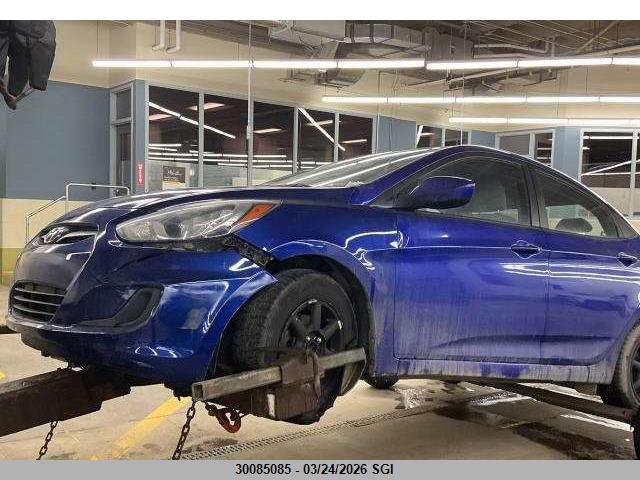 30085085 :رقم المزاد ، KMHCT4AE4EU732715 vin ، 2014 Hyundai Accent Gl مزاد بيع