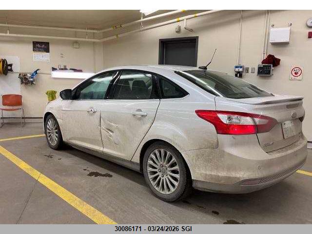 2012 Ford Focus Titanium მანქანა იყიდება აუქციონზე, vin: 1FAHP3J20CL368915, აუქციონის ნომერი: 30086171