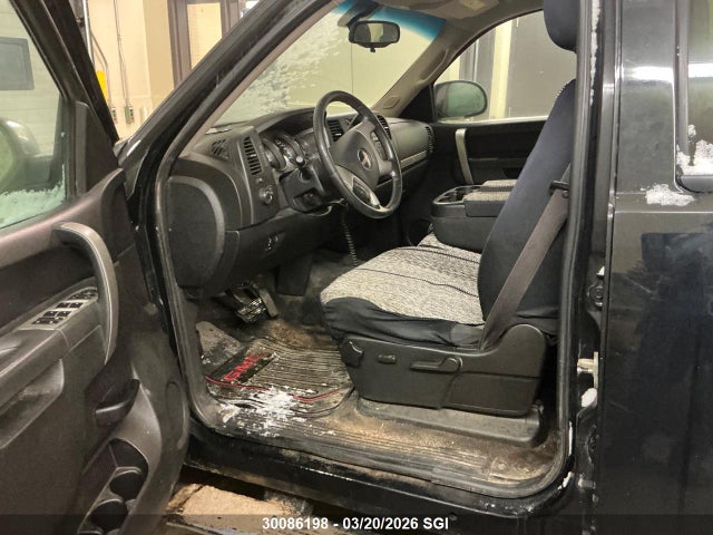 30086198 :رقم المزاد ، 3GTP2VE38BG278054 vin ، 2011 Gmc Sierra K1500 Sle مزاد بيع