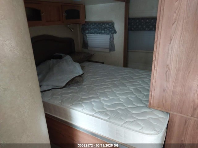 4X4TFLH20G1868422 Forest River Inc. Forest River
