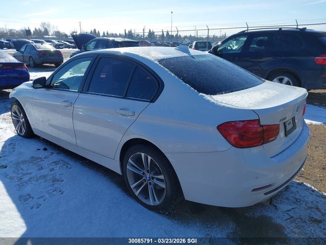 Aukcja sprzedaży 2016 Bmw 320 Xi, vin: WBA8E5G52GNU20517, numer aukcji: 30085791