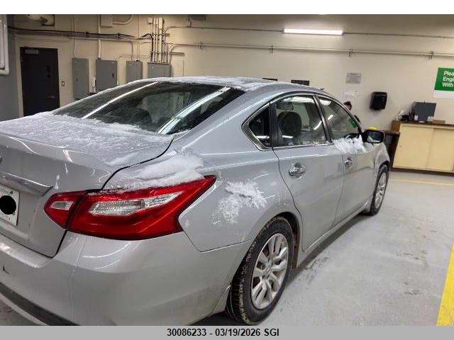 1N4AL3AP5HN328253 Nissan Altima 2.5/s/sv/sl/sr
