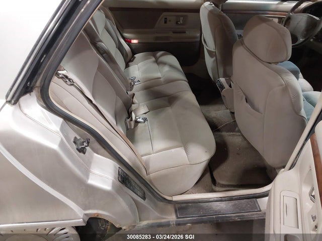 30085283 :رقم المزاد ، 1G3CX52K7T4304573 vin ، 1996 Oldsmobile 98 Regency Elite مزاد بيع