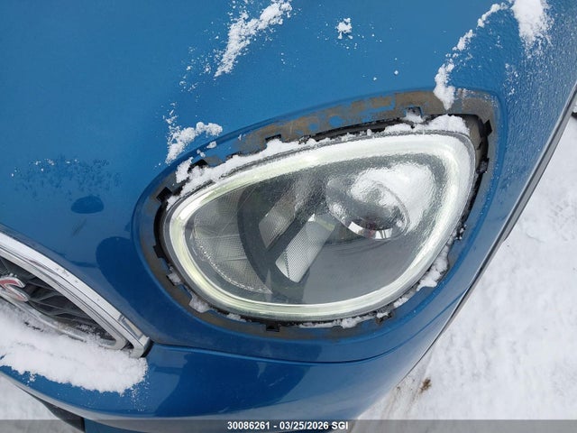 Mini Cooper S Countryman All4 2017 WMZYT5C33H3D81367 Image 17