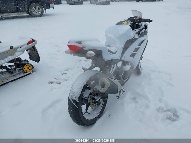 Kawasaki Ex300 A 2014 JKAEX8A11EDA16907 Image 4