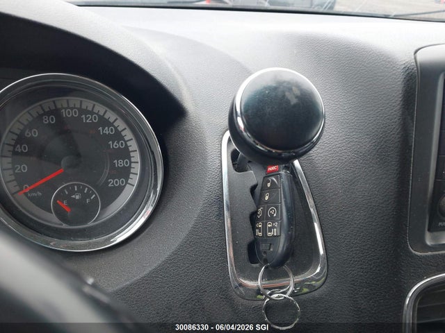 Продажа на аукционе авто 2011 Dodge Grand Caravan R/t, vin: 2D4RN7DG3BR696213, номер лота: 30086330