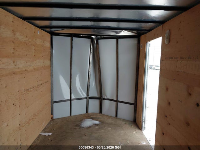 Продажа на аукционе авто 2024 Royal Cargo Lctht35-716-86, vin: 2SFFL3366R1085239, номер лота: 30086343