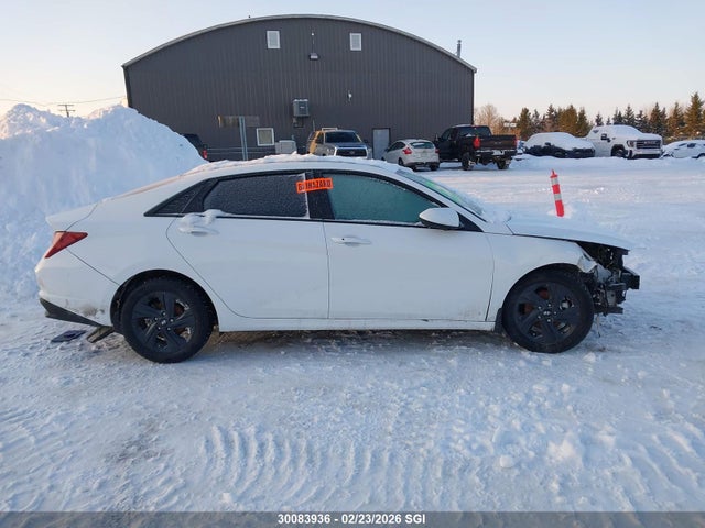 KMHLM4AG8NU347222 Hyundai ELANTRA SEL