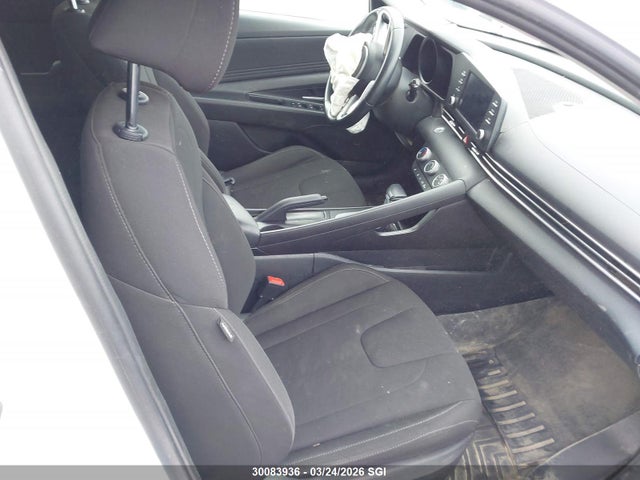 KMHLM4AG8NU347222 Hyundai ELANTRA SEL