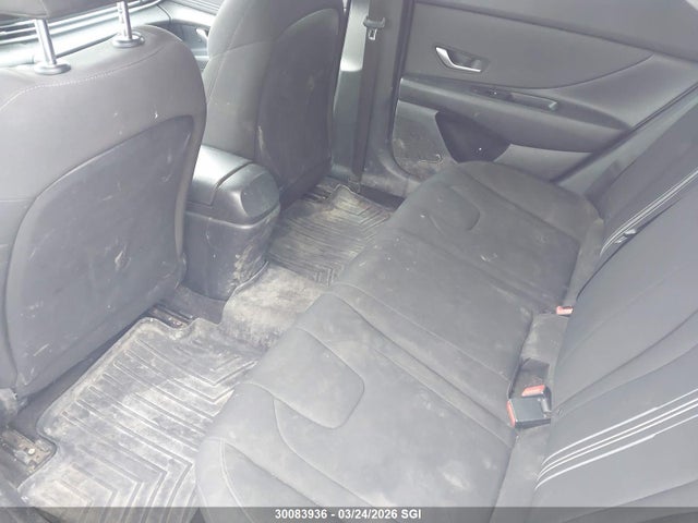 KMHLM4AG8NU347222 Hyundai ELANTRA SEL