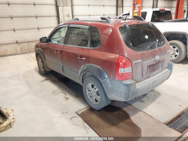 2006 Hyundai Tucson Gl მანქანა იყიდება აუქციონზე, vin: KM8JM72DX6U437938, აუქციონის ნომერი: 30086398