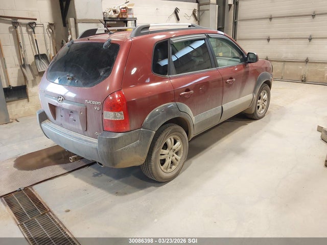 2006 Hyundai Tucson Gl მანქანა იყიდება აუქციონზე, vin: KM8JM72DX6U437938, აუქციონის ნომერი: 30086398