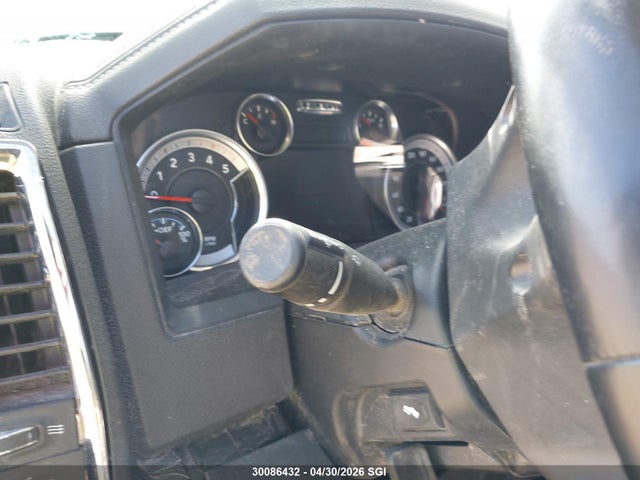 30086432 :رقم المزاد ، 3C6UR5FL9JG105159 vin ، 2018 Ram 2500 Laramie مزاد بيع