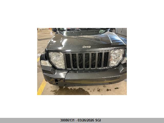 30086131 :رقم المزاد ، 1J4PN2GKXAW125339 vin ، 2010 Jeep Liberty Sport مزاد بيع