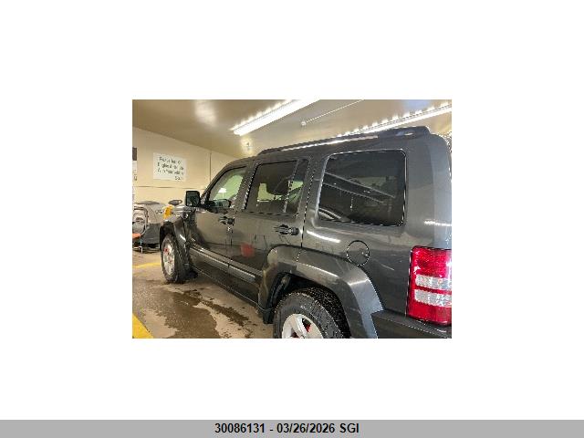 30086131 :رقم المزاد ، 1J4PN2GKXAW125339 vin ، 2010 Jeep Liberty Sport مزاد بيع