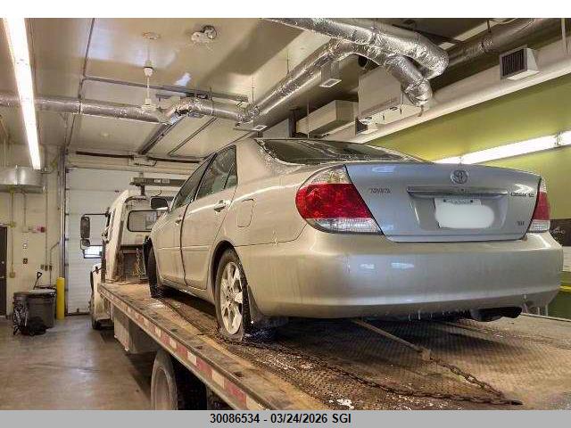 30086534 :رقم المزاد ، 4T1BF30K56U112767 vin ، 2006 Toyota Camry Le/xle/se مزاد بيع