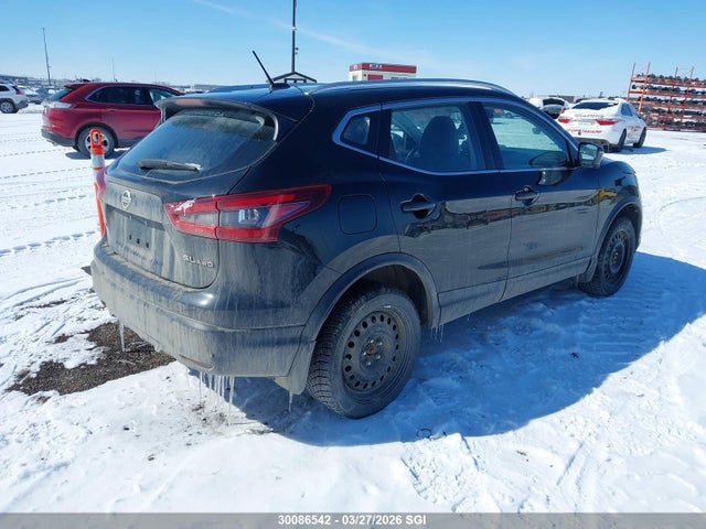 JN1BJ1CWXLW377581 Nissan Qashqai S/sl/sv