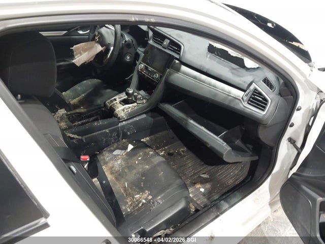 30086548 :رقم المزاد ، 2HGFC2E5XHH015003 vin ، 2017 Honda Civic Lx مزاد بيع