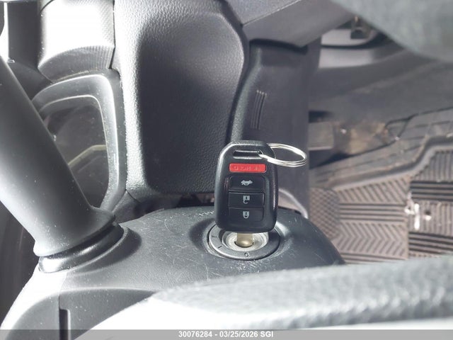 30076284 :رقم المزاد ، 2HGFC2F59JH030886 vin ، 2018 Honda Civic Lx مزاد بيع