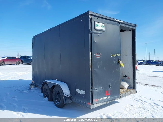 52LBE142XNE086904 Stealth Trailers Nomad