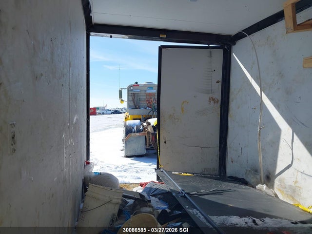 52LBE142XNE086904 Stealth Trailers Nomad