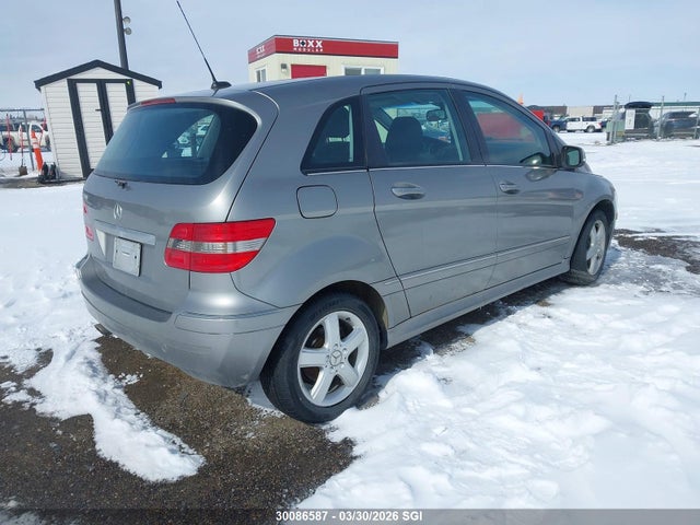 30086587 :رقم المزاد ، WDDFH33X98J287850 vin ، 2008 Mercedes-benz B200 مزاد بيع