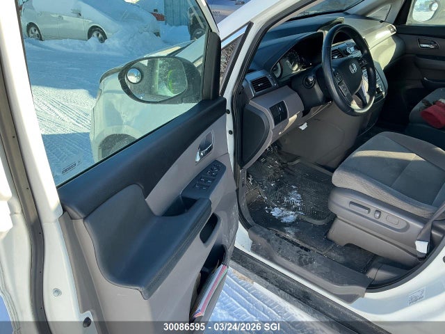 30086595 :رقم المزاد ، 5FNRL5H29FB508592 vin ، 2015 Honda Odyssey Lx مزاد بيع