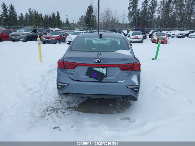 3KPF54ADXME278809 KIA FORTE EX